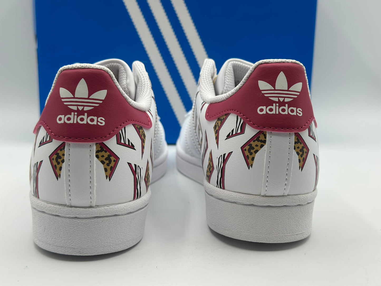 adidas
adidas Originals Superstar J « Blanc Rouge » FY2668