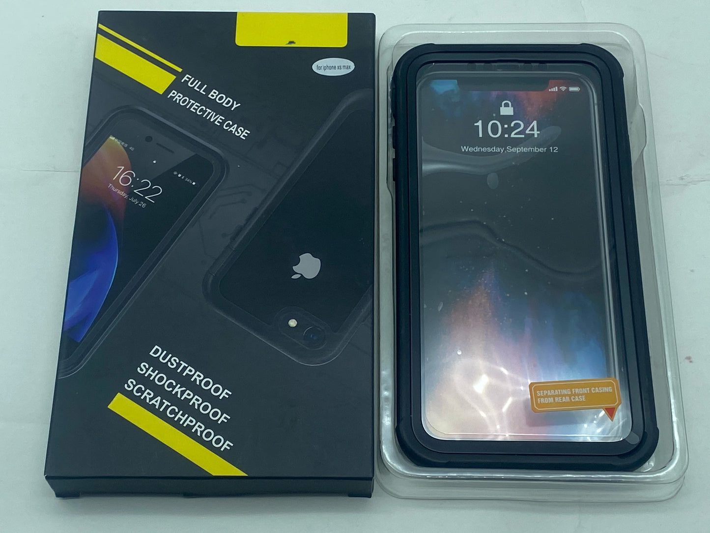 Coque iPhone XR- XS neuves anti choc anti poussières ultra résistantes