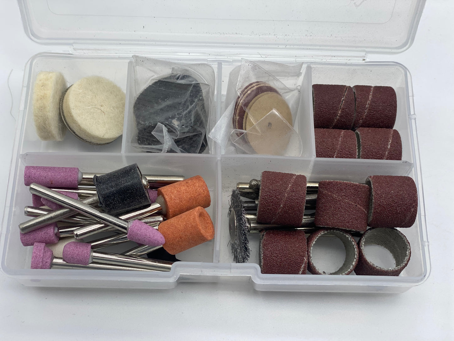 Outil Rotatif Multifonction, 4V Outil Rotatif Sans-fil 2.0Ah Batterie, 5-Vitesses, Type-C USB, neuve