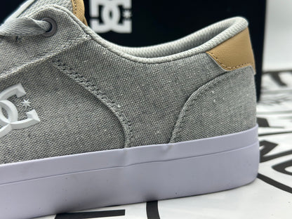 BASKETS POUR HOMME D&C neuves tailles 43