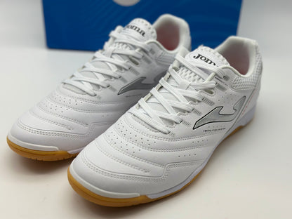 CHAUSSURES FUTSAL BLANC taille 43,5