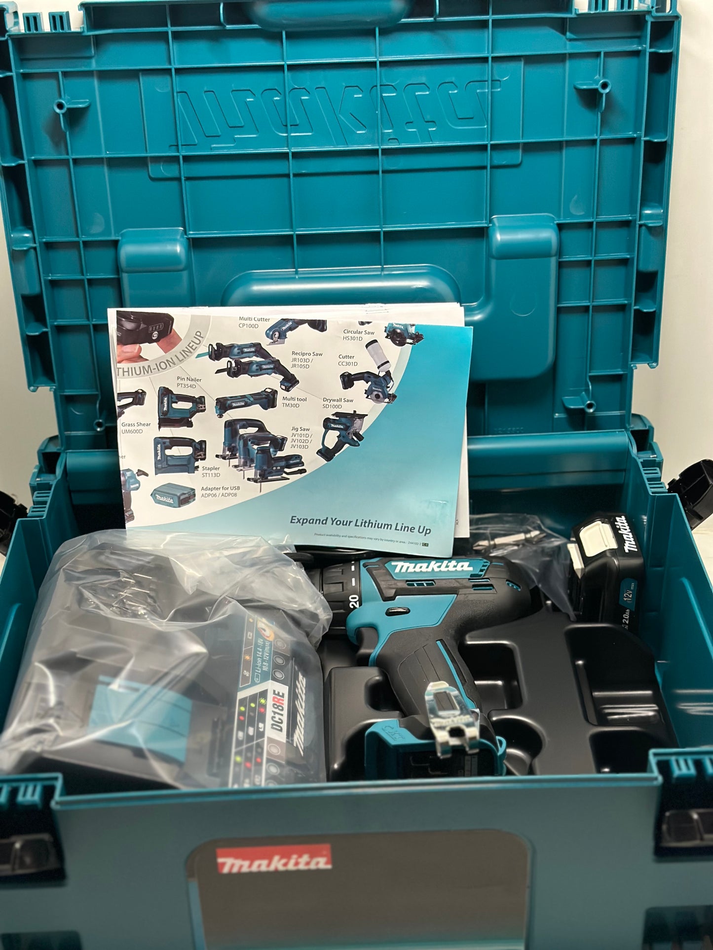 Perceuse 12V CXT Li-Ion Ø10 mm (1x2,0 Ah) dans le coffret - MAKITA DF333DWAE