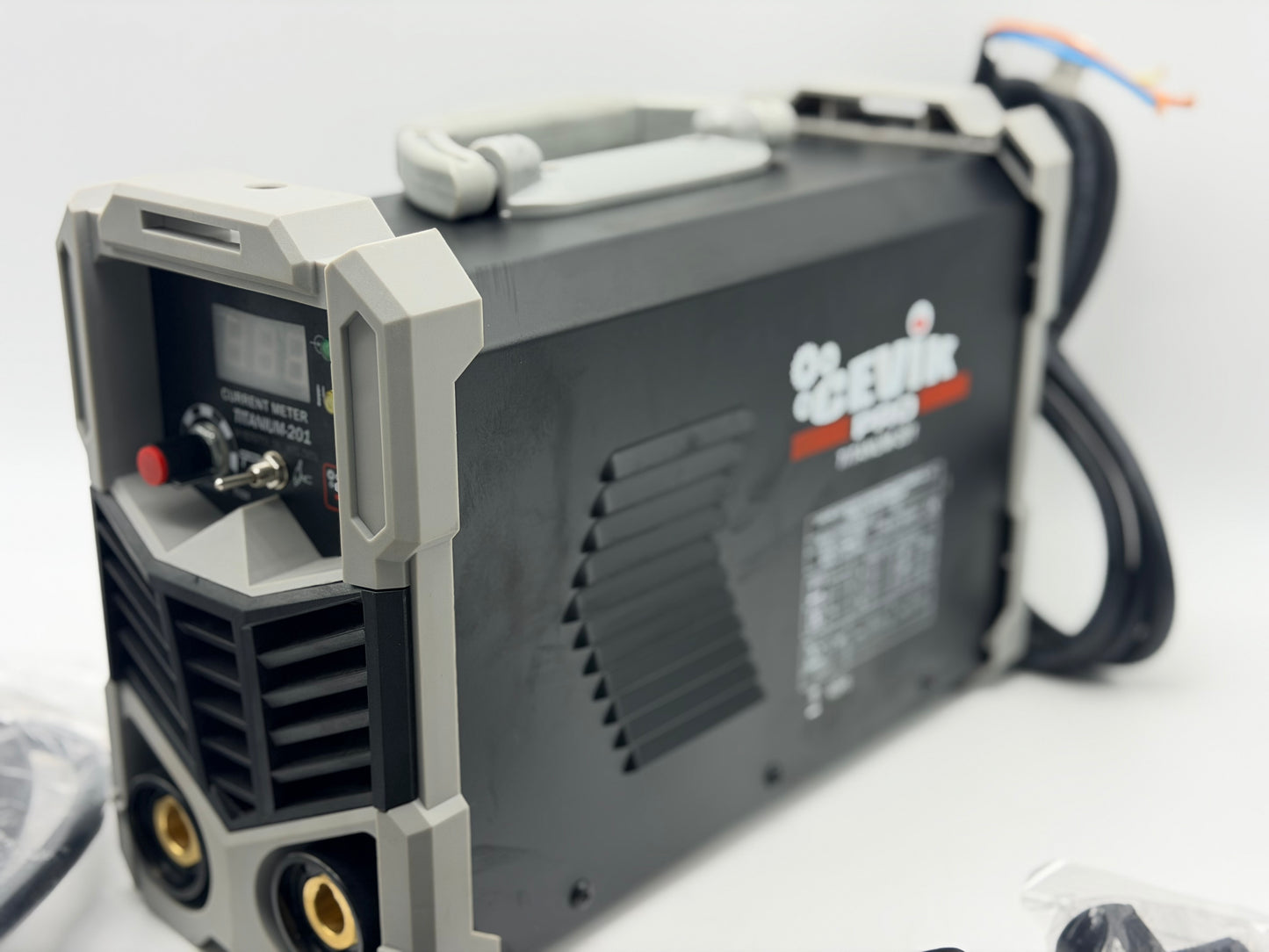 Poste a soudés Cevik Pro CE TITANIUM201 Equipement de Soudage Inverter MMA 200A Professionnel