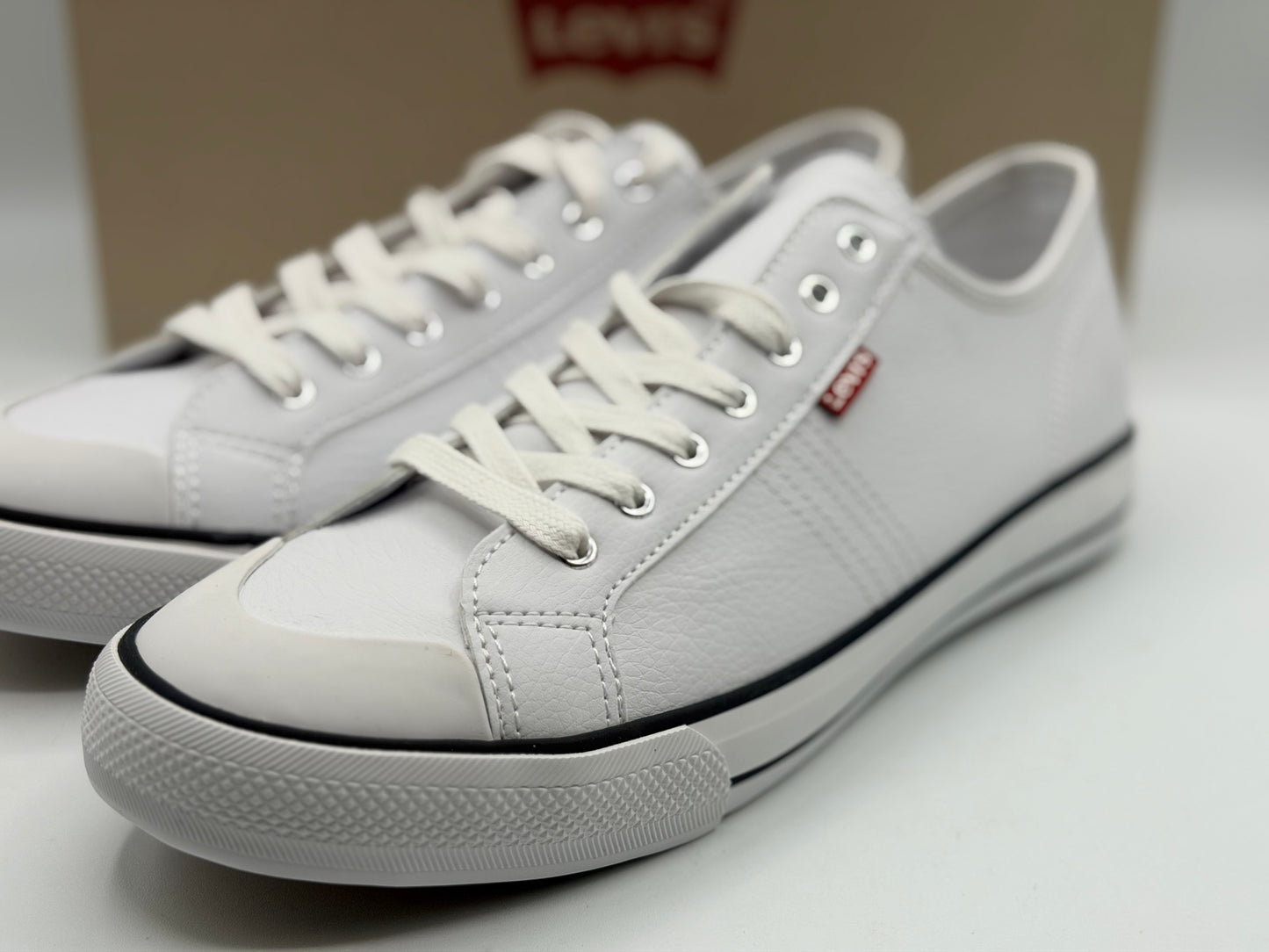 LEVI'S Baskets Hernandez Regular noir/blanc