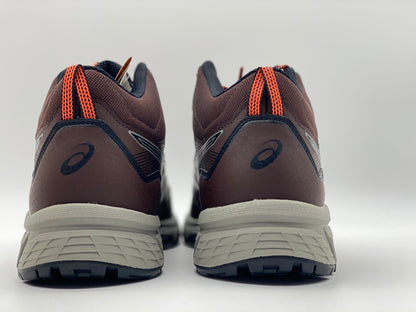 Baskets haute Asics neuves et authentique taille 44