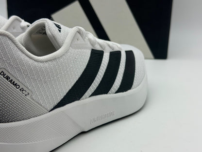 Chaussures de running Adidas blanches légères
