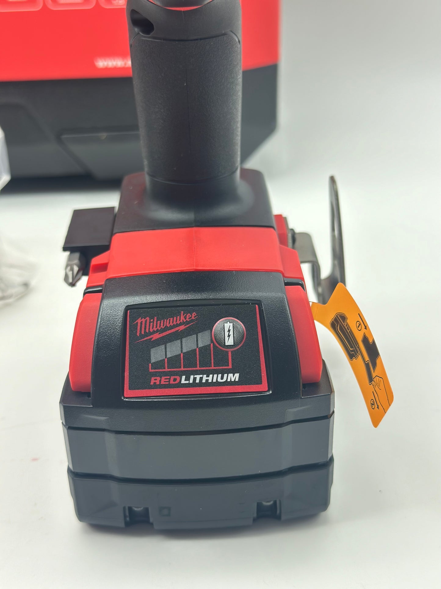 milwaukee M18 CBLDD 502c Perceuse visseuse compacte BRUSHLESS 5.0ah X2 + Coffret