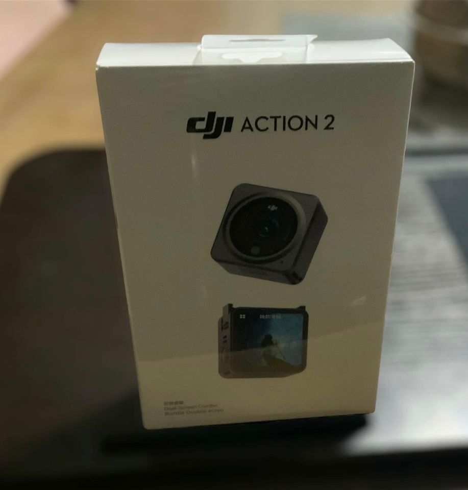 DJI Action 2 Dual-Screen Combo - Caméra d'action 4K avec un module d'extension de batterie, sceller