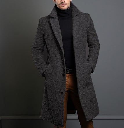 Manteau Long "Élégance Impériale" – Coupe Ajustée & Détails Dorés