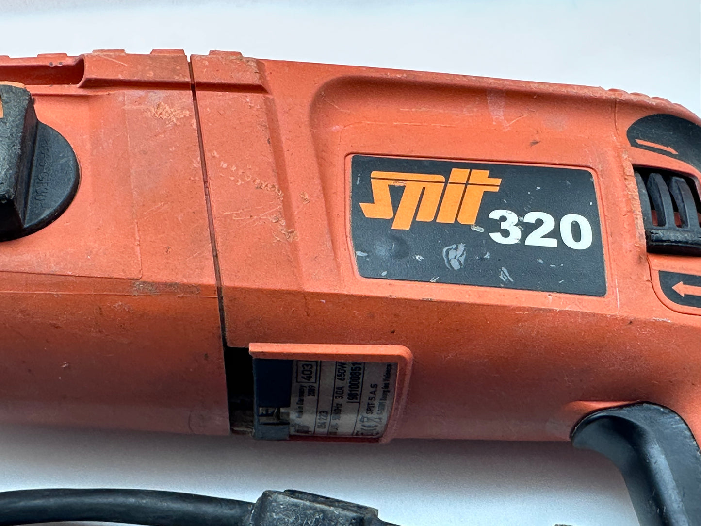 SPIT320
PERFORATEUR SPIT 320 SDS parfait état