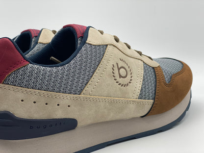 Baskets basses en mesh beige à semelle running semi-compensée à talon renforcé et lacets plats