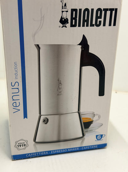Bialetti - Nouvelle cafetière expresso Venus Induction, Plaque de cuisson en acier inoxydable, Adaptée à toutes les sources de chaleur, 6 Tasses, Aluminium, 235ml,Argent [Classe énergétique A+]