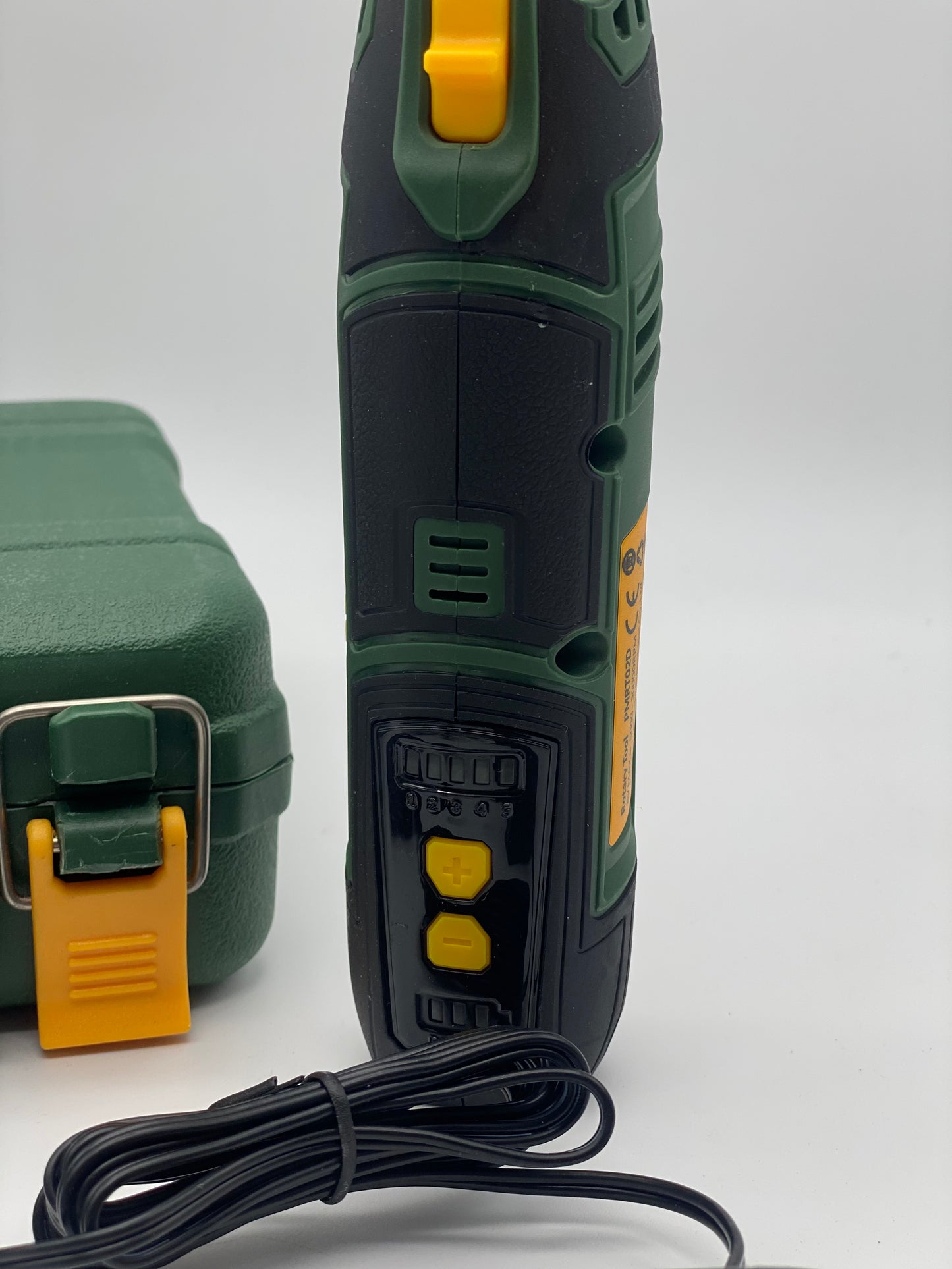 Outil Rotatif Multifonction, 4V Outil Rotatif Sans-fil 2.0Ah Batterie, 5-Vitesses, Type-C USB, neuve