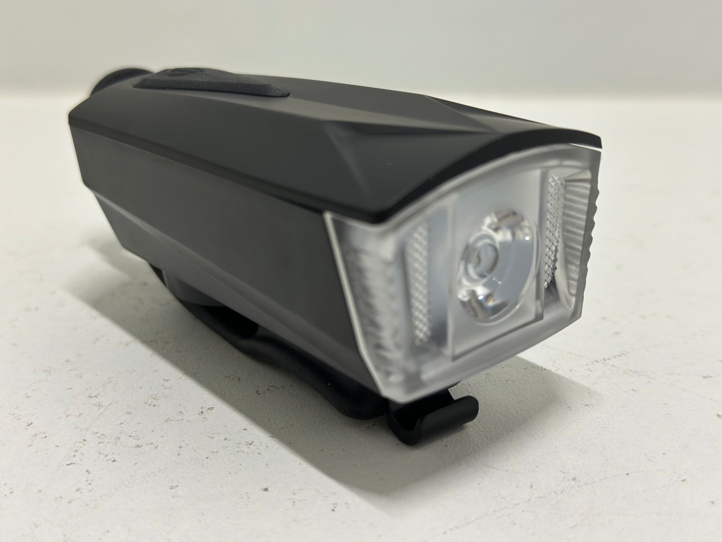 Petite lumière de vélo Rechargeable USB, lumière de vélo de Haute qualité, lumières de vélo pour la Conduite de Nuit, pour vélo Noir Atelier de réparation de vélo étanche