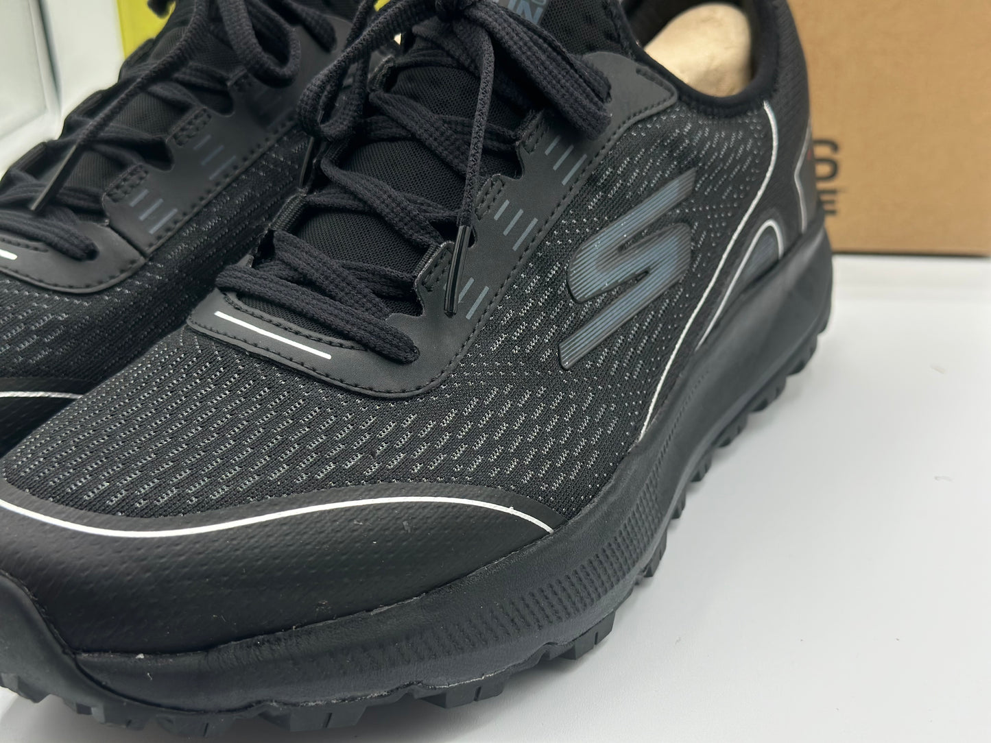 Skechers Performance GO RUN PULSE TRAIL - Trail running shoes