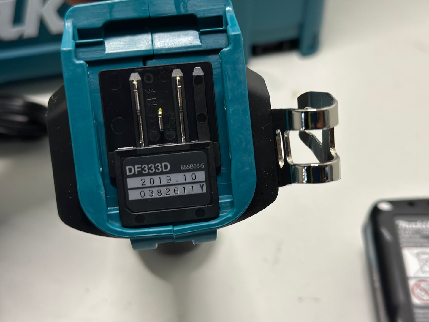 Perceuse 12V CXT Li-Ion Ø10 mm (1x2,0 Ah) dans le coffret - MAKITA DF333DWAE