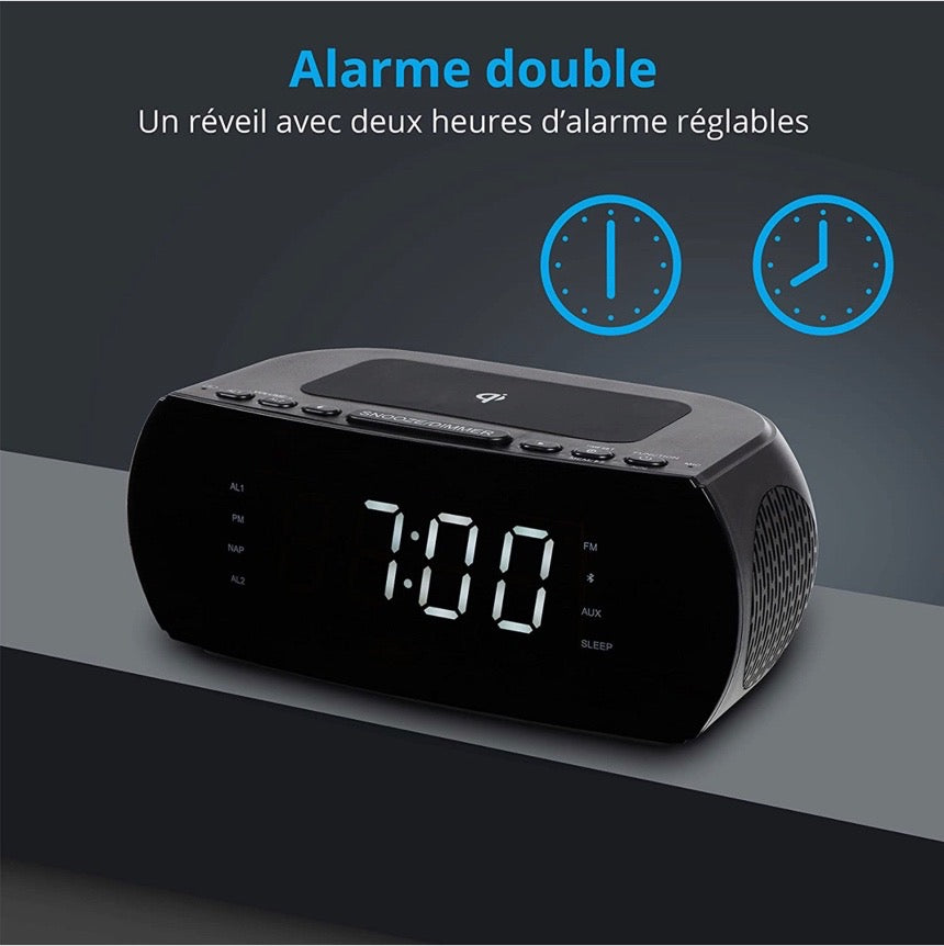 MEDION Radio-réveil avec Station de Charge sans Fil (Radio-réveil FM numérique, Qi Pad de Charge Rapide pour Smartphones, Bluetooth, Sleep Timer, réveil, variateur, AUX, USB) Noir