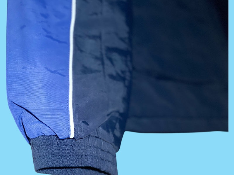 Veste Matelassé à Capuche Taille M NEUF