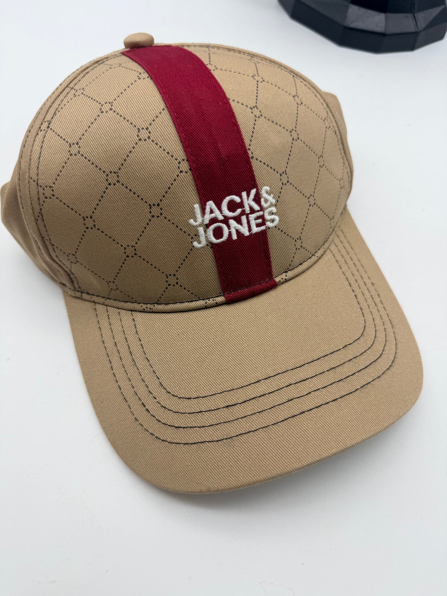 Jack and Jones
Adults Jacvst Baseball Cap
