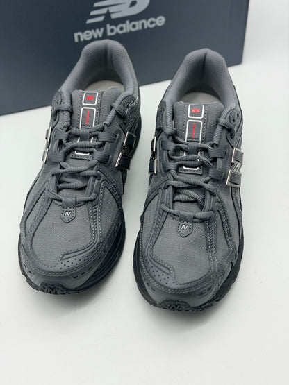 NEW BALANCE
Baskets 1906R U1906ROF Castlerock
