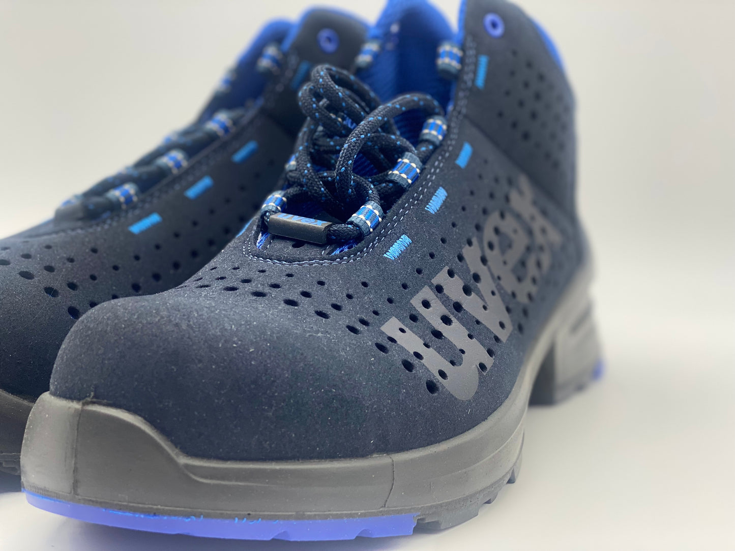 Uvex Baskets de Securite - Chaussure de Travail Montante Perforée - Homme Bleu - Antidérapante - Embout de Protection des Orteils taille 44