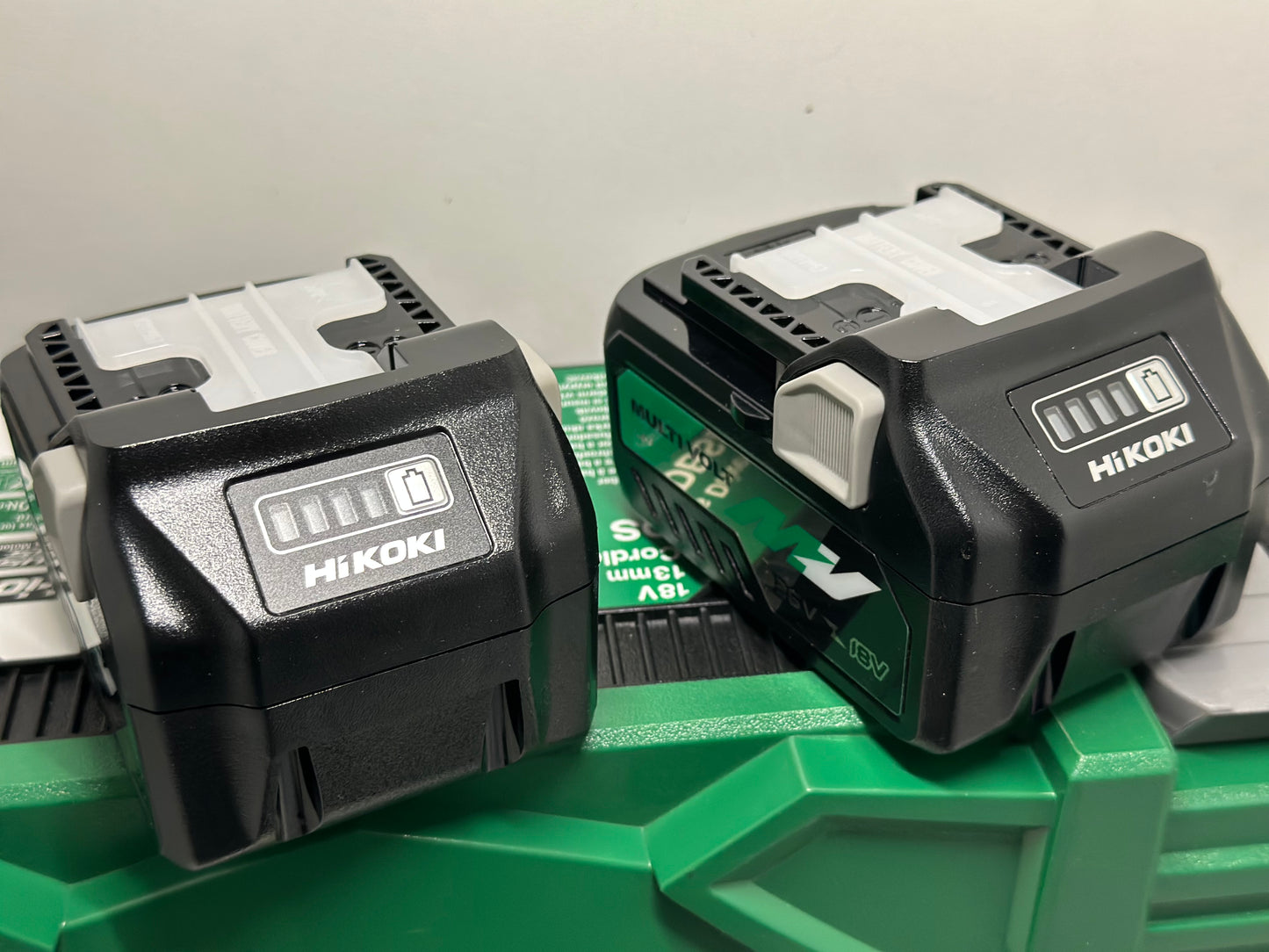 Perceuse-visseuse HIKOKI DS18DDWPZ Brushless 18V (2 x 5.0Ah) en coffret