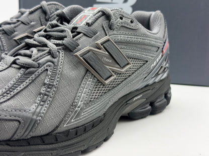NEW BALANCE
Baskets 1906R U1906ROF Castlerock