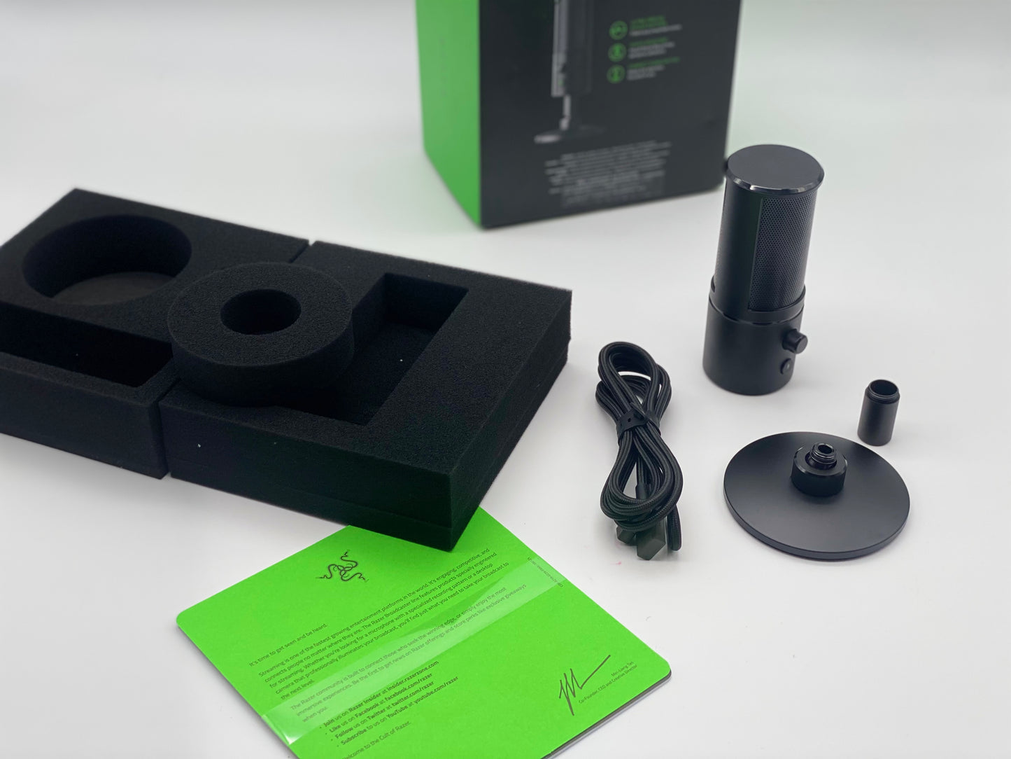 Razer Seiren X : micro à condensateur à directivité supercardioïde