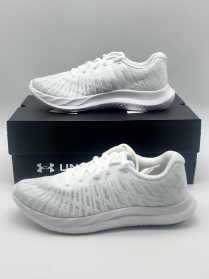 Under Armour Femme UNDER ARMOUR Rembourrage visuel
Tailles 38- 38,5- 39- 41 neuf
