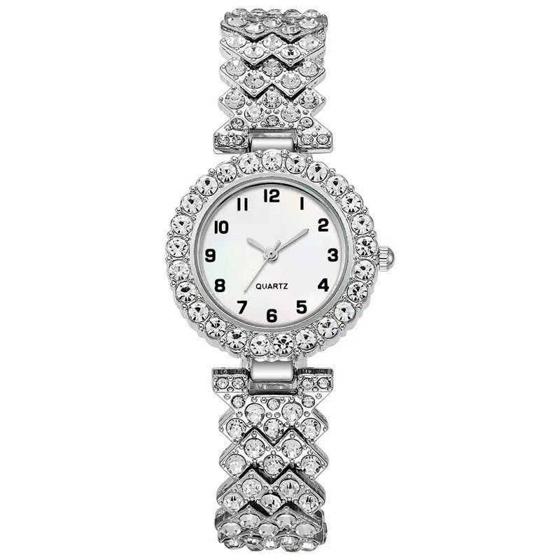 Ensemble "Luxury-Glow" – Montre Bijou à Quartz & Bracelet Cœurs Sertis de Cristaux