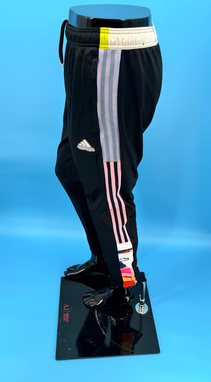 adidas Love Unites Tiro Pantalon de survêtement