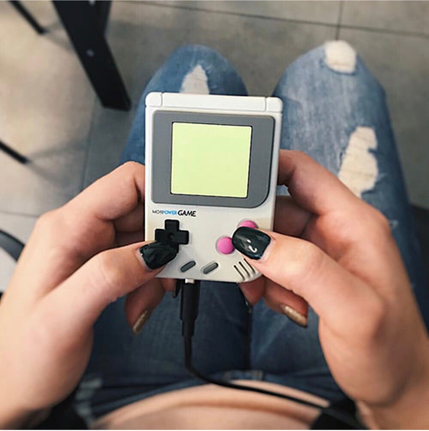 MojiPower Game Boy PowerBank Gris BATTERIE EXTERNE 2600 MAH - GAME BOY
