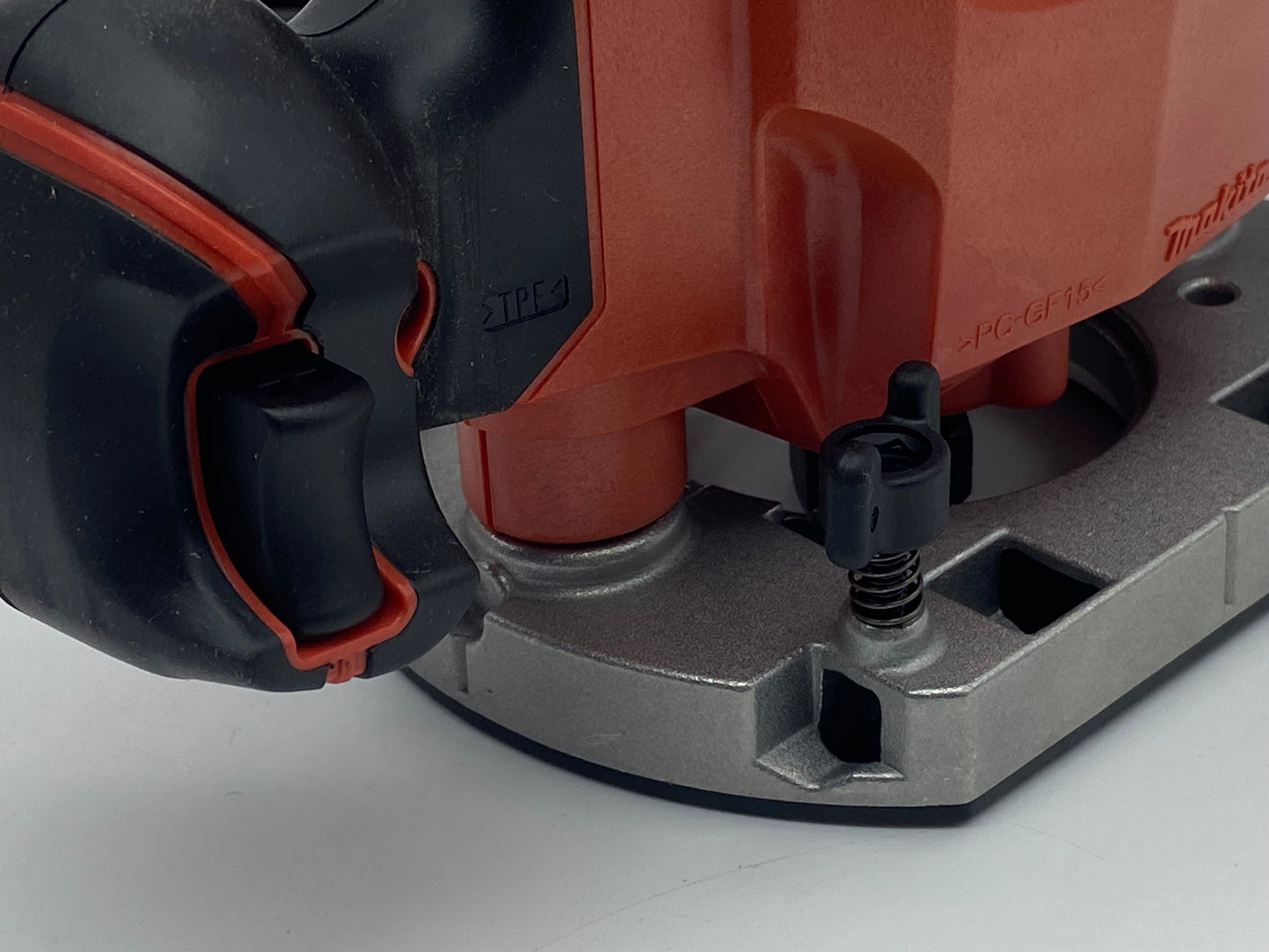 Défonceuse Routeur 900 W Orange et noir Makita