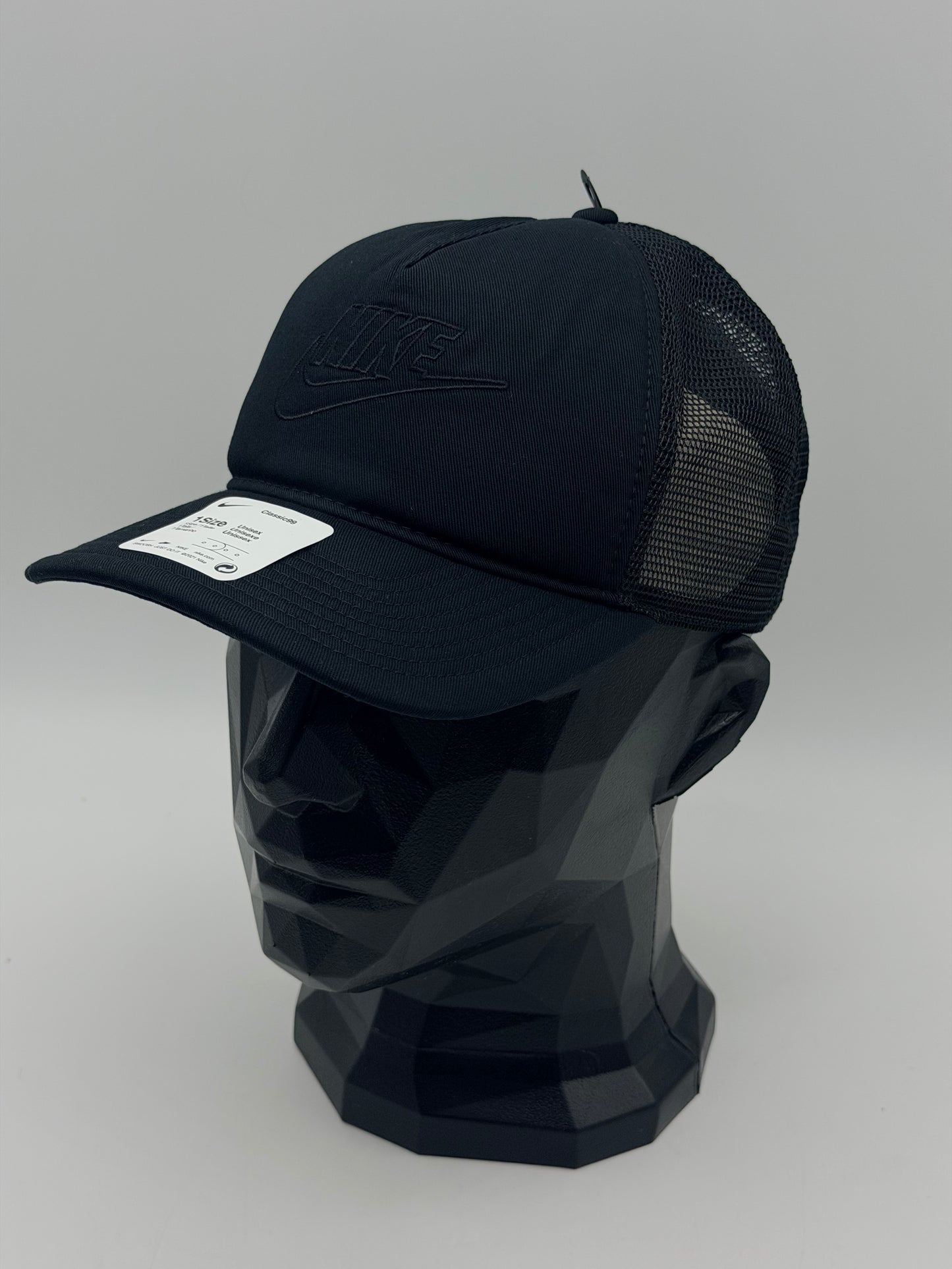 CASQUETTE
NIKE SPORTSWEAR CLASSIC 99 TRUCKER