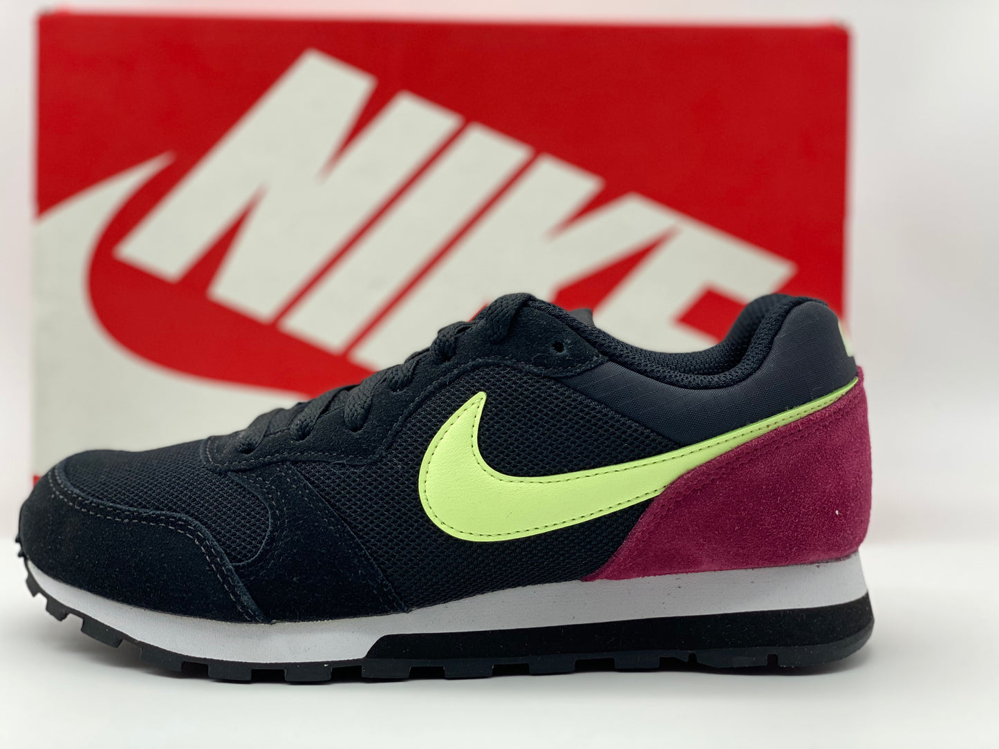 Nike Md Runner 2 Femme Chaussures de Running Chaussure de tennis