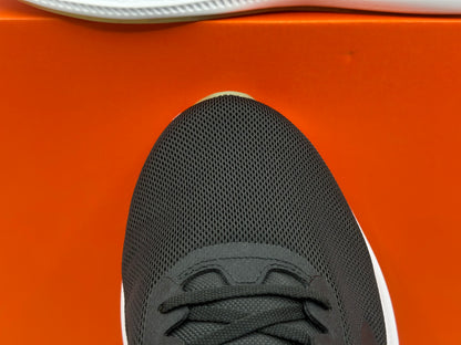 Nike, Basker. Homme neuve et authentique taille 43