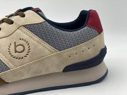 Baskets basses en mesh beige à semelle running semi-compensée à talon renforcé et lacets plats