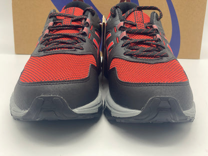 Chaussures Asics neuves et authentique taille 43,5