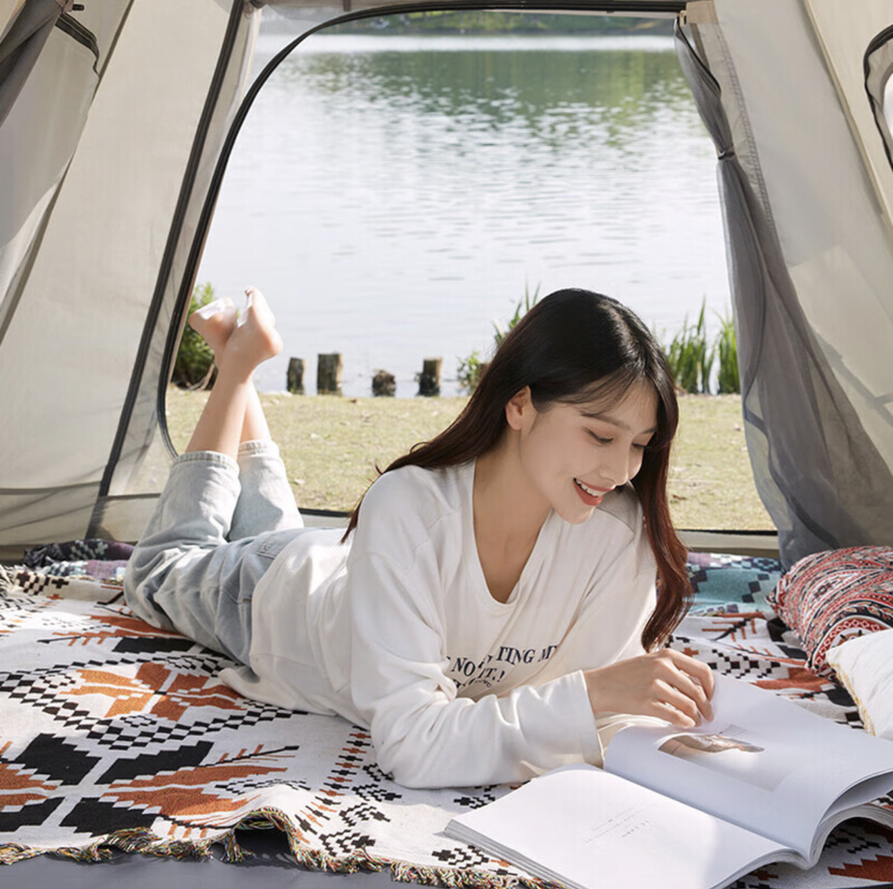 Tente de camping à ouverture rapide et à chargement automatique par ressort