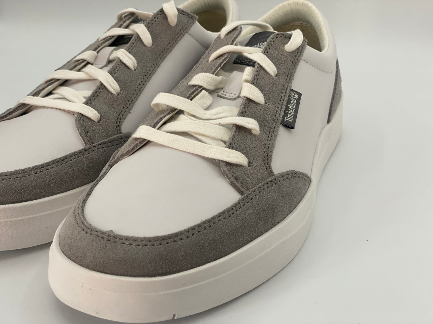 Timberland Sneakers , blanc/gris neuves et authentique