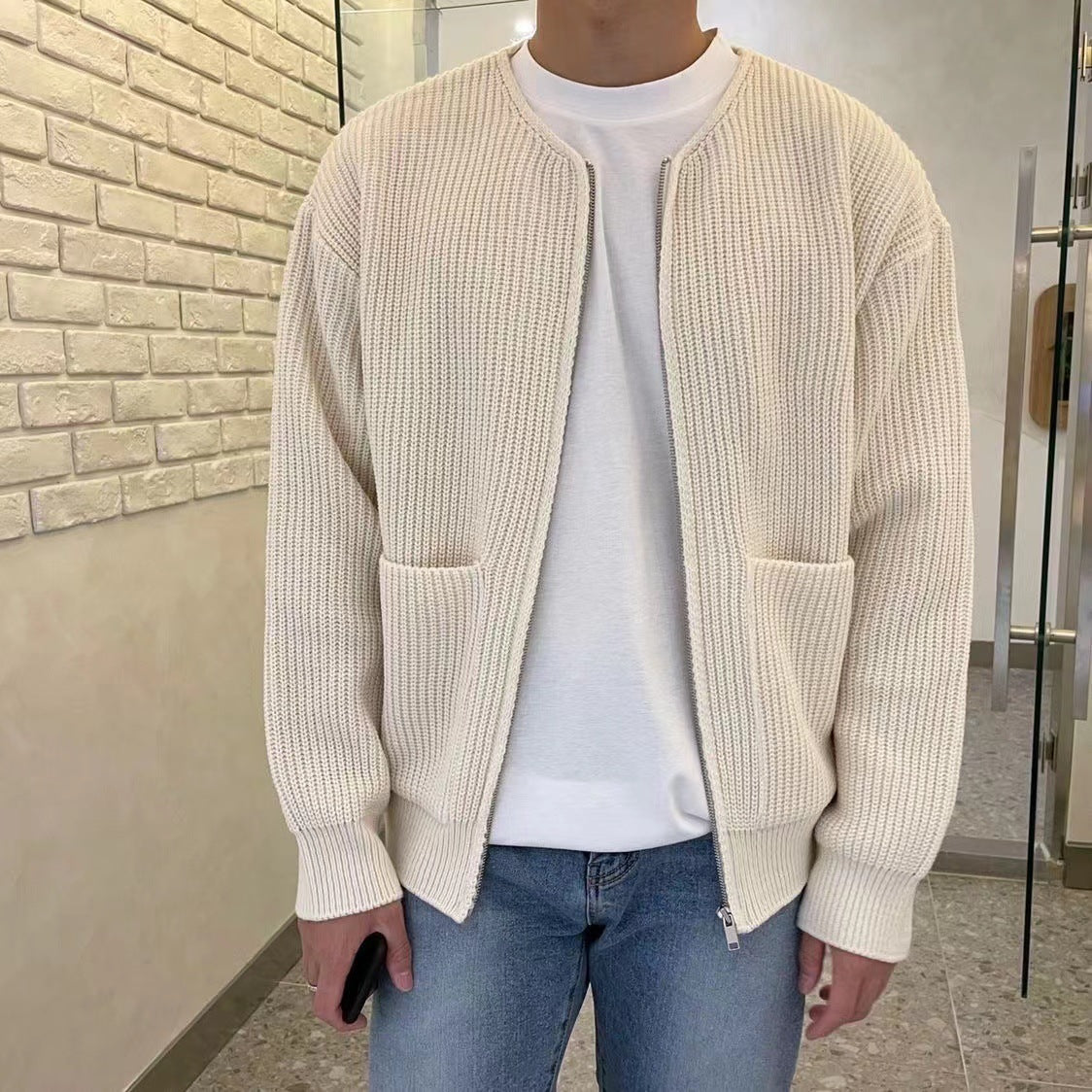 Gilet "Nordic" en Maille Côtelée – Coupe Relax & Zip Intégral
