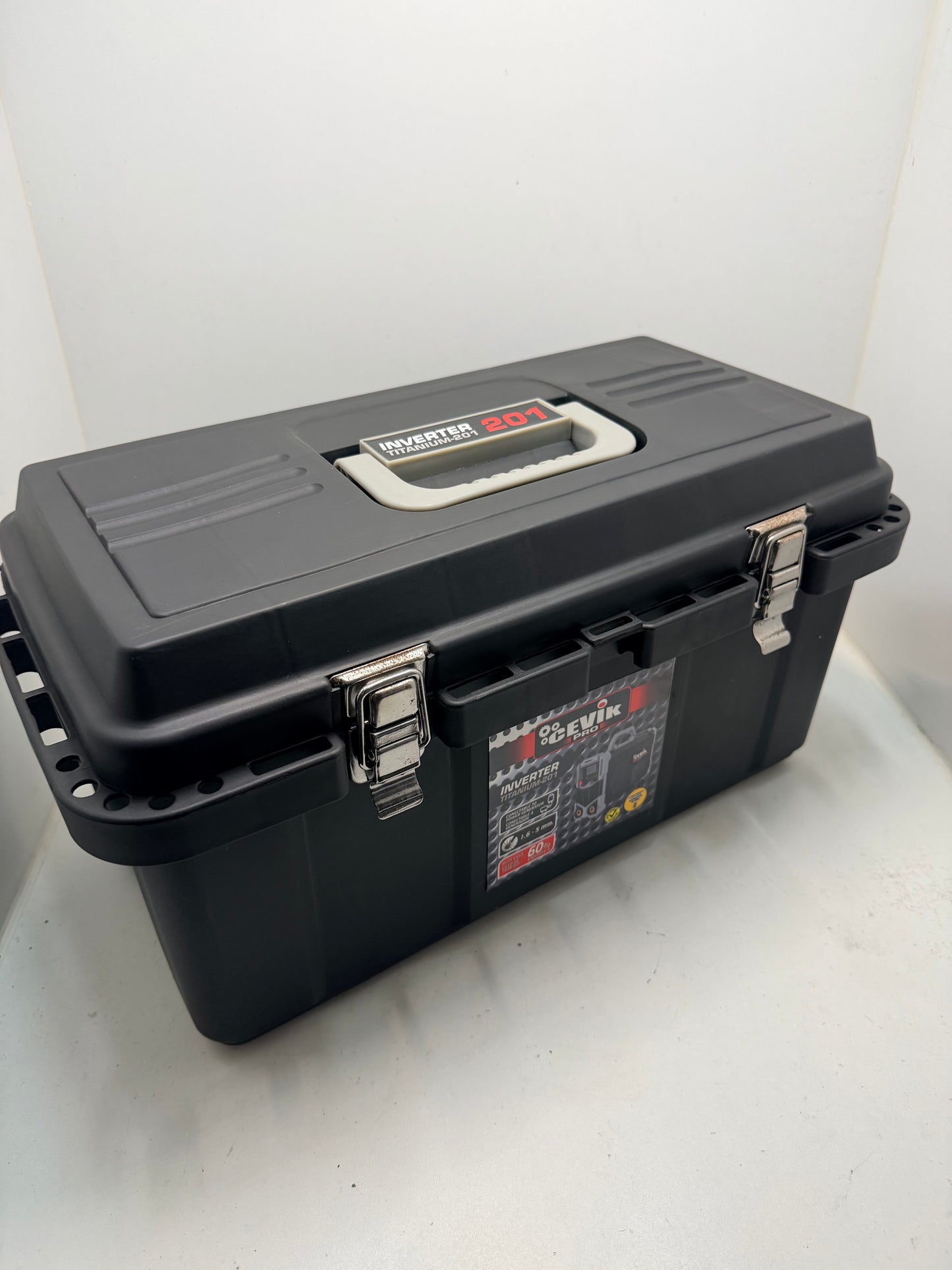 Poste a soudés Cevik Pro CE TITANIUM201 Equipement de Soudage Inverter MMA 200A Professionnel