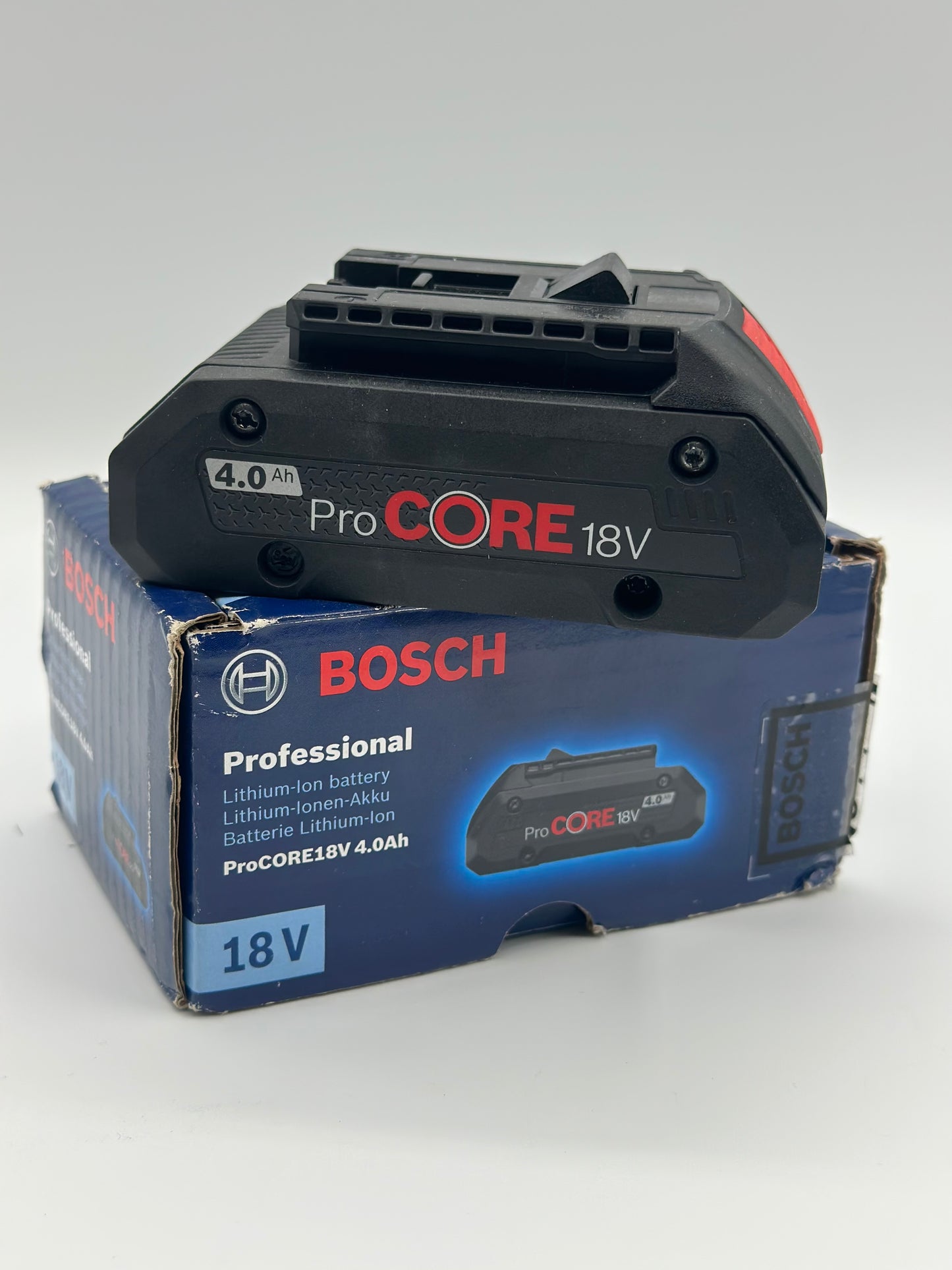 Kits chargeur et 2 batteries PROCORE de 4AH dernière technologie performante et léger neuf