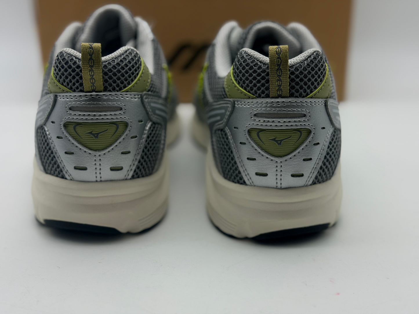 Baskets mizuno Unisex sportstyle
MXR SPORT