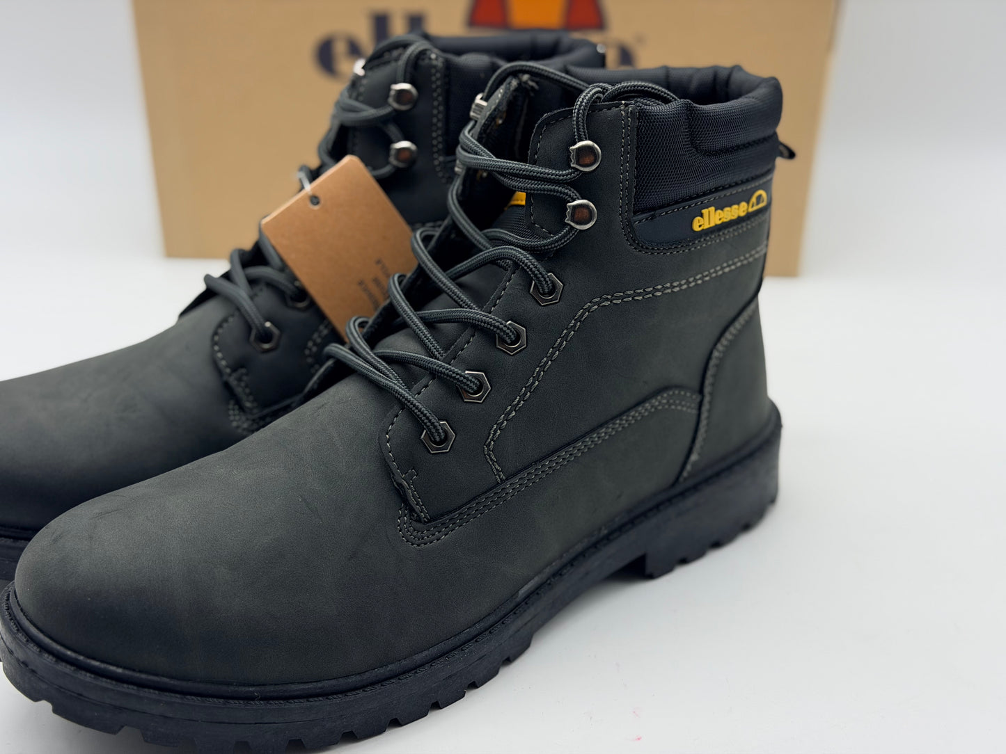 Bottines NOIR Homme motif Uni Lacets ELLESSE