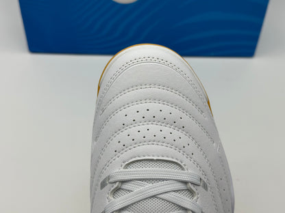 CHAUSSURES FUTSAL BLANC taille 43,5