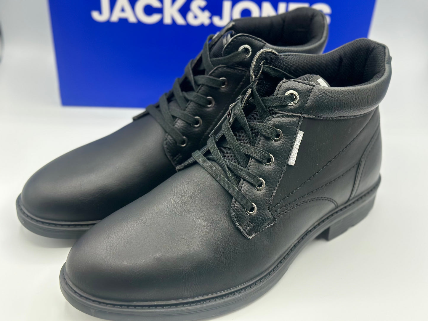 chaussures homme Boots homme noir JACK JONES neuves taille 42-44