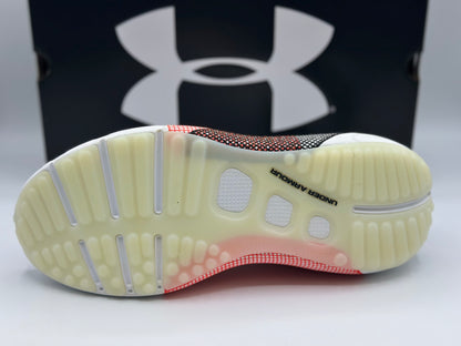 UNDER ARMOUR

Baskets UA HOVR Phantom 3 Launch White Red