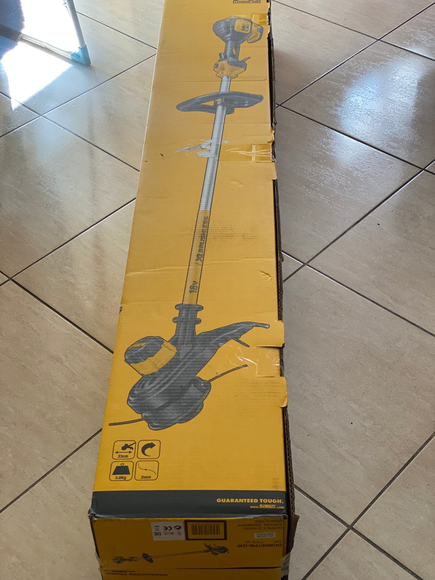 Dewalt Coupe-Bordures Brushless XR 18V 5Ah Li-Ion neuve (nue)