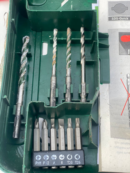 Perforateur UNEO de Bosch - Le Concentré de la puissance compact 3 en 1.